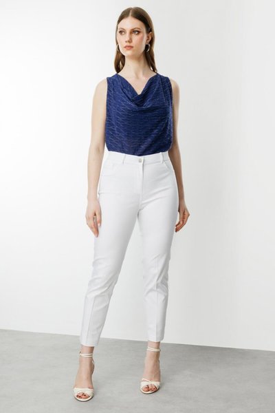 Ekru Dar Paça Büyük Beden Pantolon