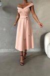 Pudra Scuba Kumaş Madonna Yaka Kuşaklı Midi Abiye Elbise