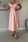 Pudra Scuba Kumaş Madonna Yaka Kuşaklı Midi Abiye Elbise