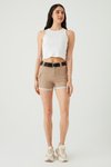 Kadın Kahverengi Katlamalı Kemerli Mini Şort