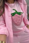 Pembe Taşlı İncili Çilek Aplikeli Triko Bluz