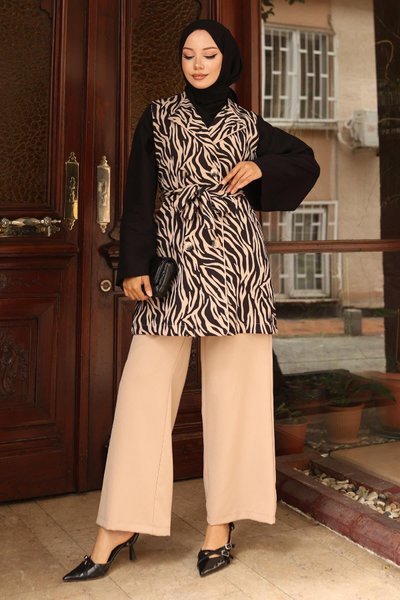 Tesettür Bej Zebra Desenli Yelek Pantolon Takım