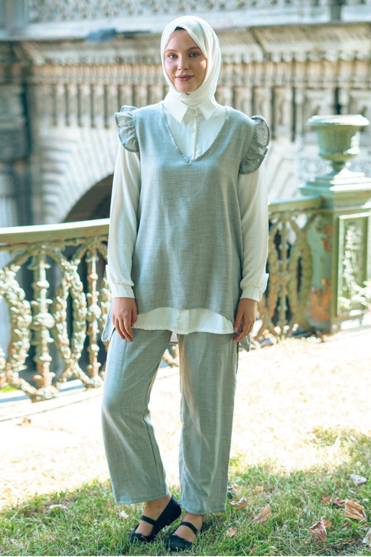Gray Frilled Triple Linen Double Hijab Set - Mec Fashion