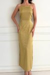 Altın Uzun Sırt Dekolteli Jakarlı Dokuma İp Askılı Yırtmaç Detaylı Abiye Elbise