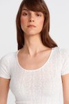 Ekru Kısa Kollu Dantel Dokulu Bluz