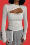 Ekru Sandy Kumaş Burgu Detay Uzun Kollu Bluz