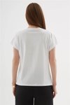 Beyaz Kısa Kollu Çiçekli T-shirt