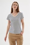 Lacivert Çizgili Yakası İşlemeli T-shirt