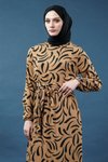 Kahverengi Kuşaklı Desenli Tesettür Elbise