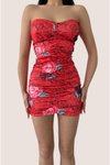 Kırmızı Mini Straplez Dilber Esnek Kumaş Çiçek Desenli Drape Tasarım Elbise
