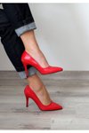 Kırmızı Stiletto Orta Boy İnce Topuklu Ayakkabı