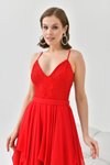 Kırmızı Uzun Sırtı Dantel Dekolteli Askılı Abiye Elbise