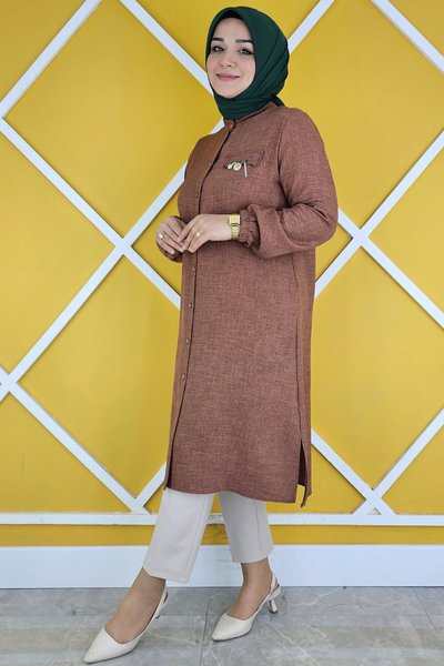 Kahverengi Cebi Sallantı Aksesura Detaylı Tunik