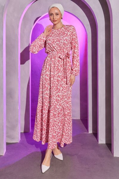 فستان محجبات منقوش وردي بوريومجيك