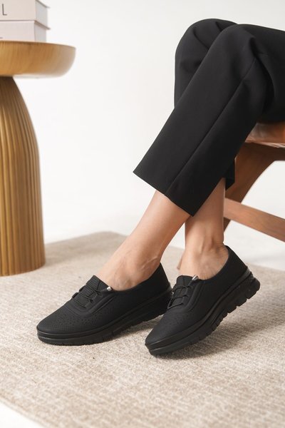 Siyah Garantili Ortopedik Babet Ayakkabı