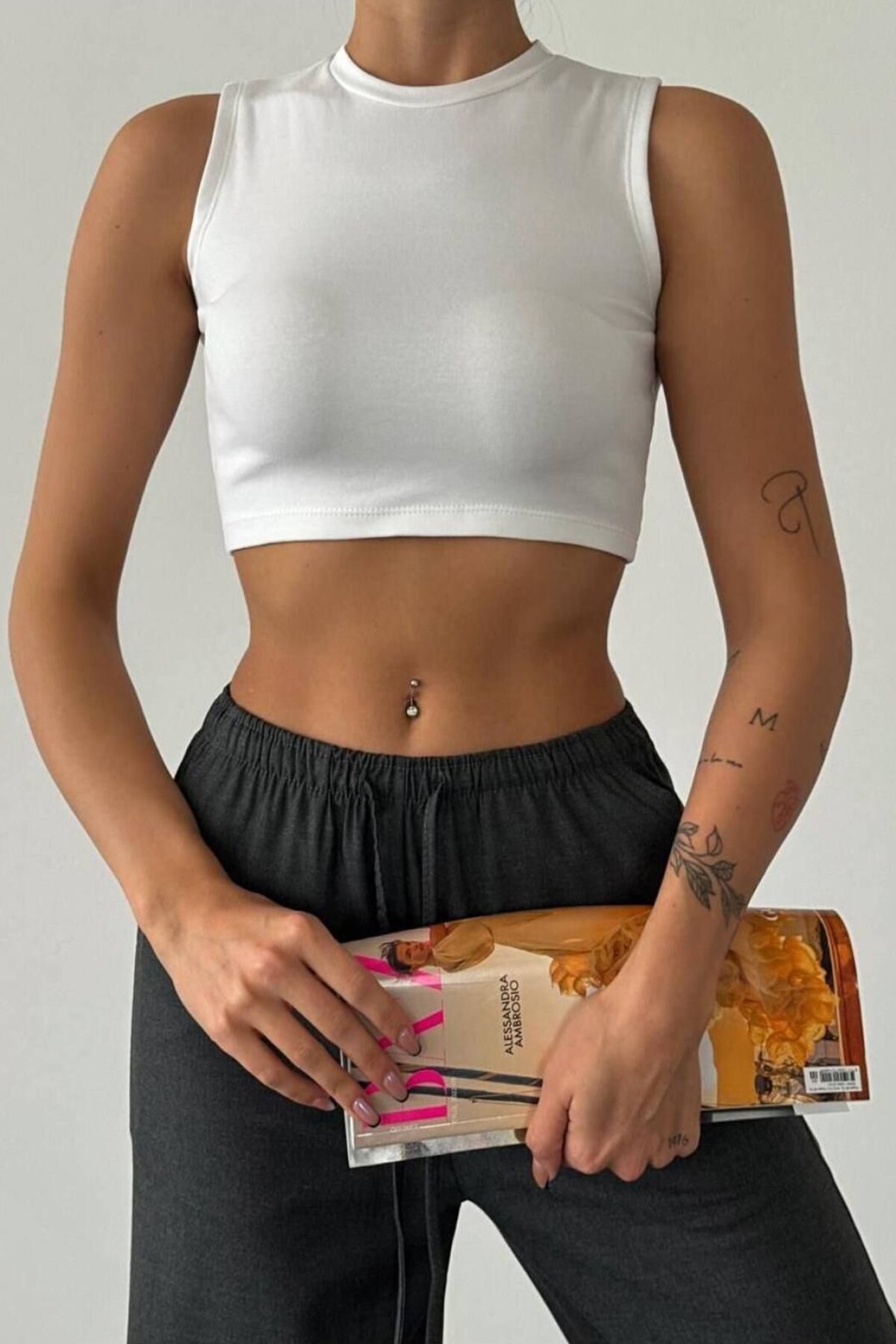Beyaz Likralı Crop Süprem Atlet - İLKCET MODA
