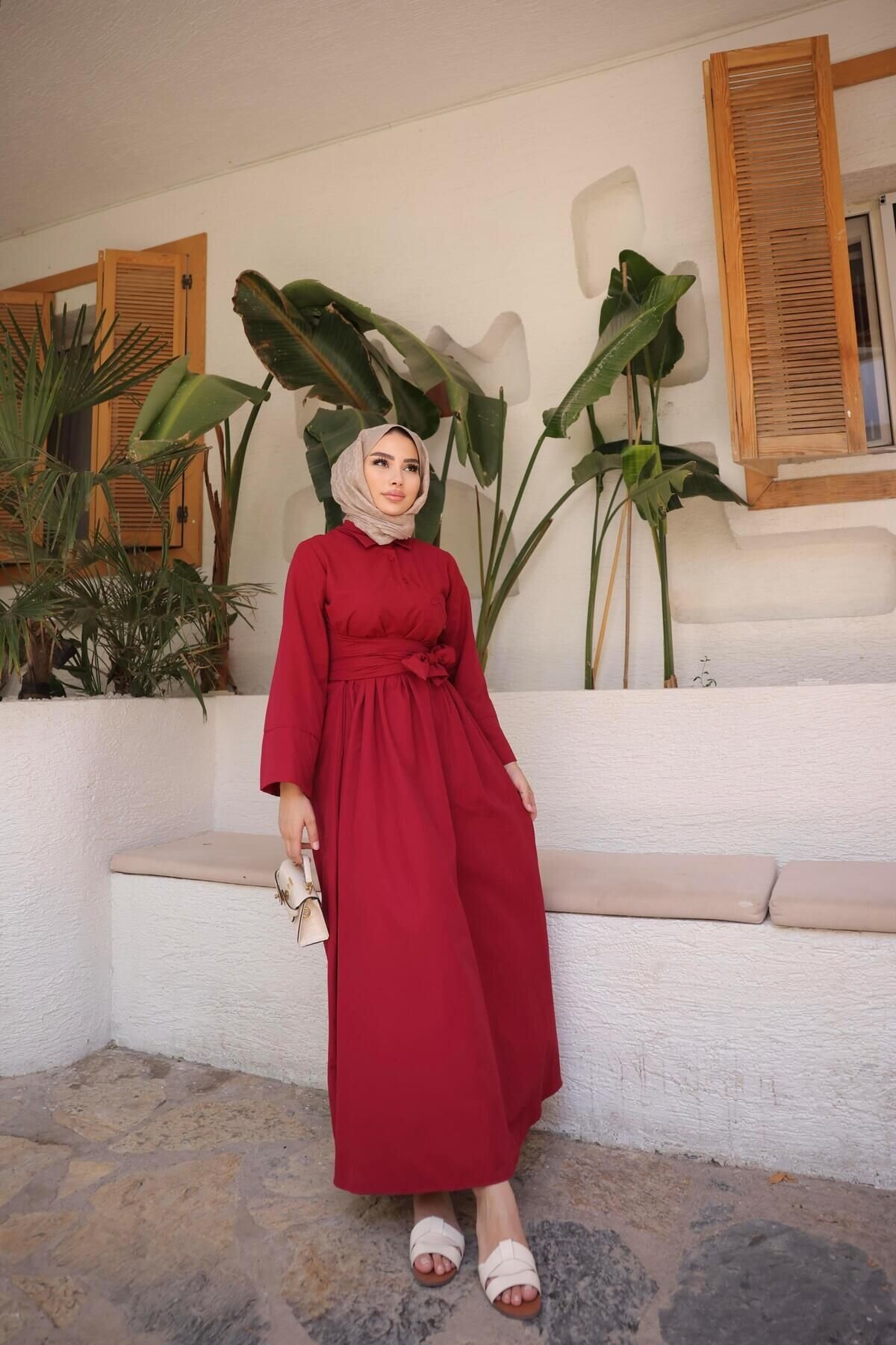 Bordo Önü Çapraz Belden Bağlamalı Tesettür Elbise - Nergis Neva Butik