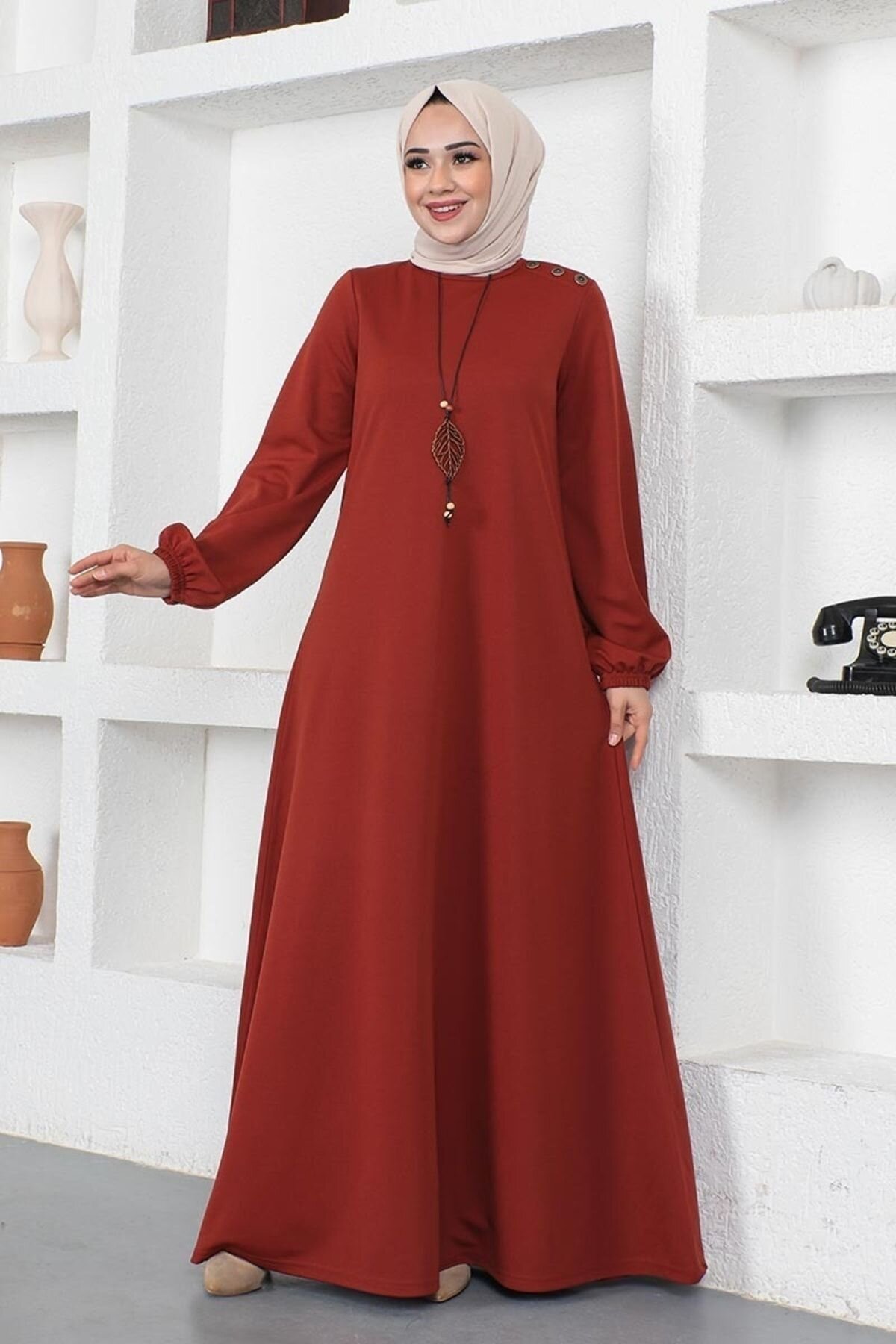 Kiremit Kolyeli Bisiklet Yaka Tesettür Elbise - Mec Fashion