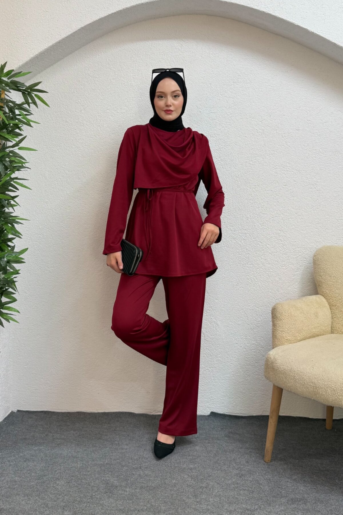 Red Dilara Scuba Two-Piece Modest Set - Ensa Tesettür