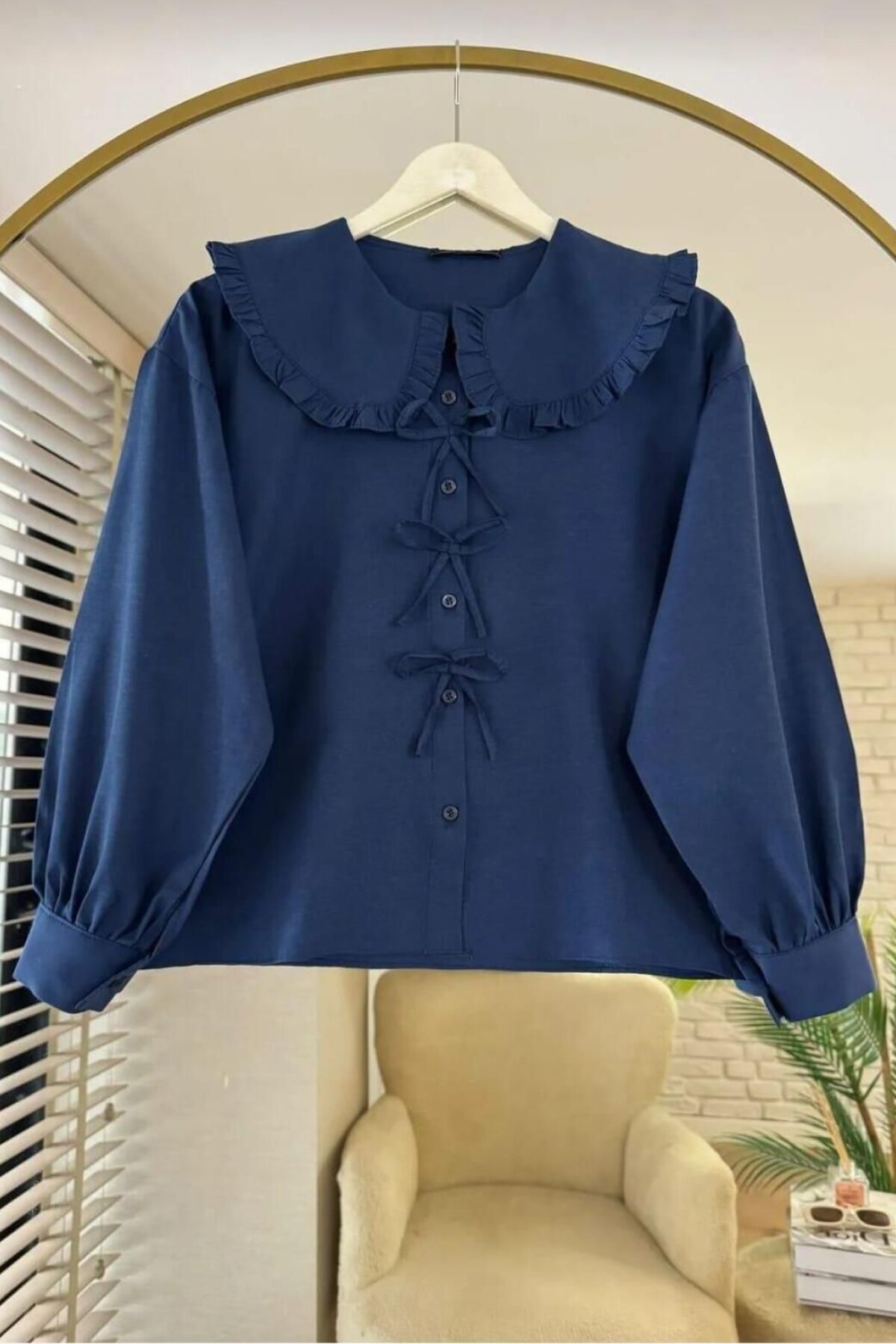 Lacivert Poplin Kumaş Yaka Detaylı Fiyonklu Etek Üstü Gömlek - Nergis Neva Butik