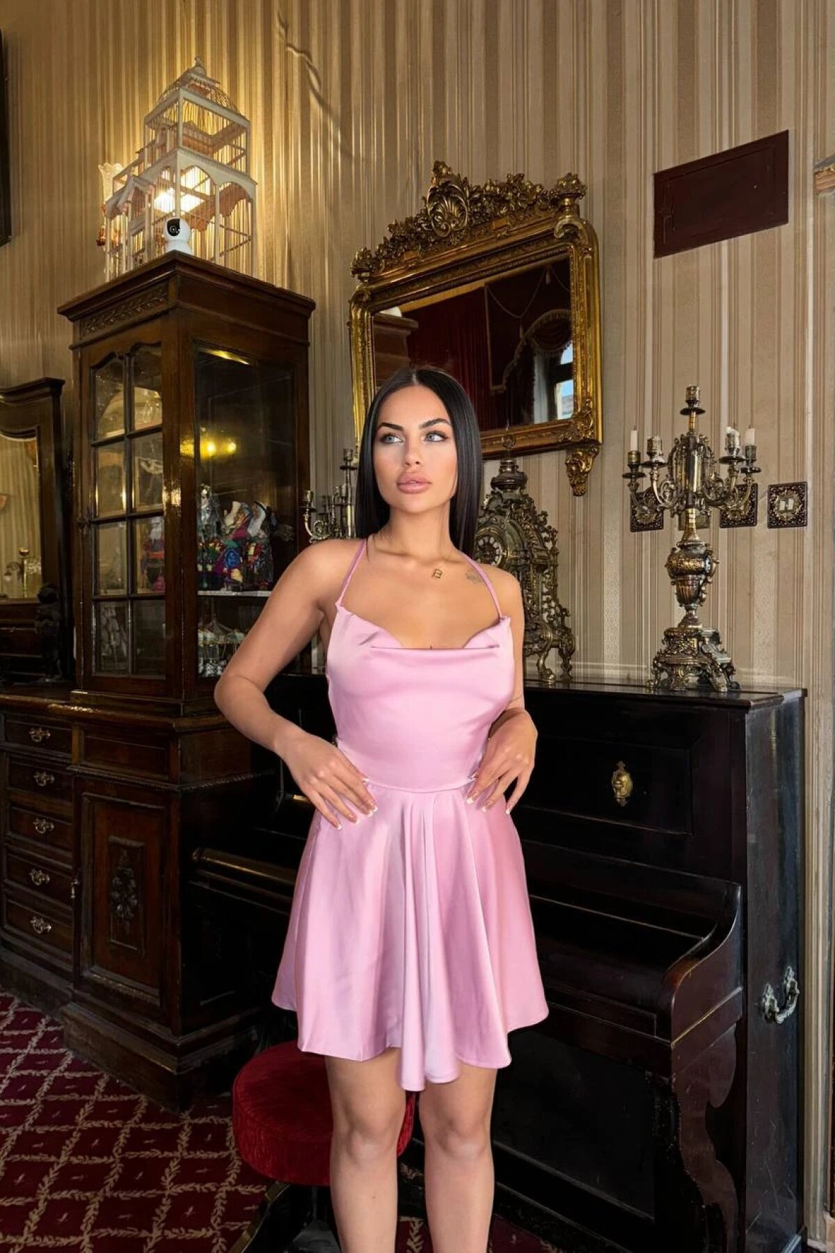 Pembe Mini Askılı Cindy Sırt Bağlama Tasarım Elbise - Genel Markalar