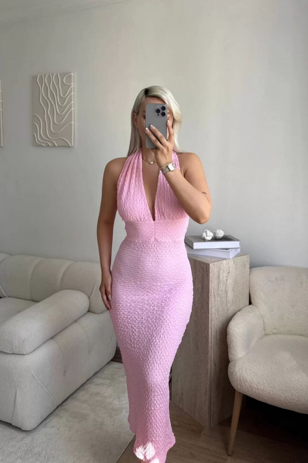 Pembe Uzun Boyundan Bağlamalı Gofre Elbise - MOZENA
