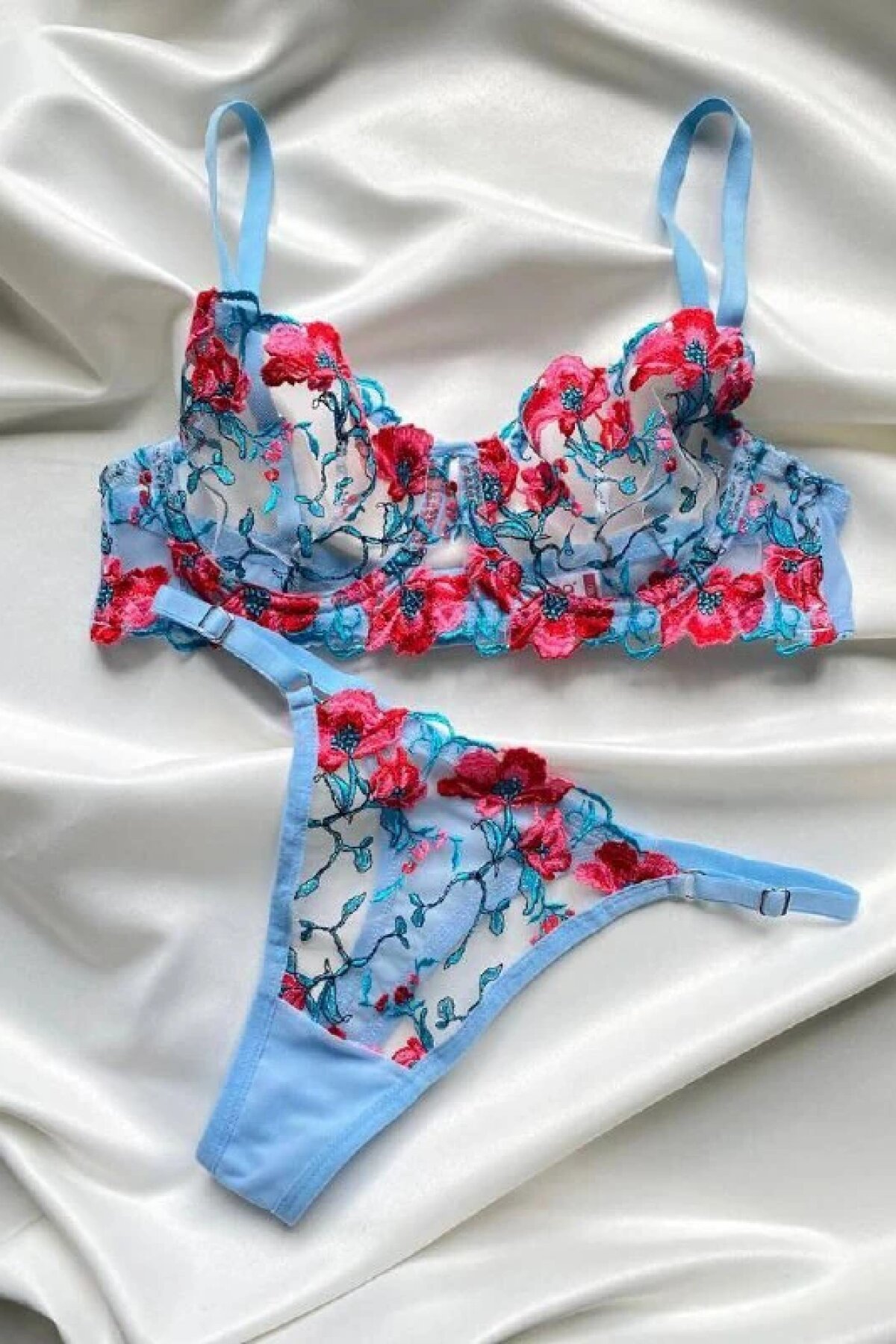 SkyBlue Skyblue Connell Çiçek İşlemeli Bralet Takım - Luvita Co