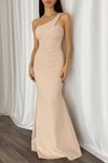 Bej Tek Omuz Askılı Scuba Kumaş Çapraz Yaka Balık Abiye Elbise