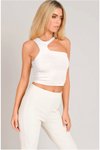 Beyaz Asimetrik Boyundan Askılı Crop Top