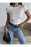 Beyaz Crop Bluz