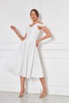 Beyaz Midi Ayarlanabilir Askılı Yaka Fırfır Detay Dokuma Kumaş Pileli Kloş Abiye Elbise