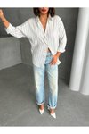 Beyaz Modal Çizgili Oversize Gömlek