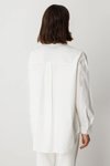 Beyaz Taş Detaylı Gömlek