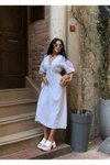 Beyaz Uzun Müslin Keten Dokulu Beli Büzgülü Bağlamalı V Yaka Elbise