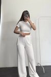 Beyaz Yanları Büzgülü Gofre Kumaş Bluz Ve Pantolon İkili Takım