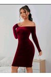 Bordo Midi Madonna Yaka Omuzları Açık Uzun Kollu Kadife Kalem Elbise