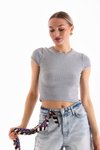 Gri Likralı Kısa Kol Crop Bluz