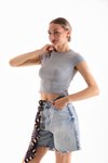 Gri Likralı Kısa Kol Crop Bluz
