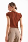 Kahverengi Likralı Kısa Kol Crop Bluz
