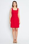 Kırmızı Mini Askılı Kare Yaka Geniş Akılı Diz Üstü Elbise