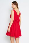 Kırmızı Mini Askılı Sırtı Fiyonklu Süs Düğmeli V Yaka Pileli Kloş Abiye Elbise