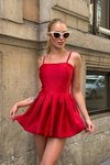 Kırmızı Mini Askılı Şortlu Balon Elbise