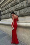 Kırmızı Uzun Kaylee Askılı Abiye Elbise
