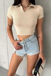 Krem Polo Yaka Kısa Kollu Crop Bluz