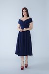Lacivert Midi Kayık Yaka Kloş Dokuma Dökümlü Kumaş Abiye Elbise