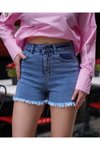Mavi Önü Parlak Taşlı Rahat Kalıp Kot Şort