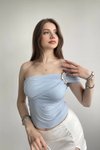 Mavi Sandy Kumaş Omuz Aksesuar Detaylı Crop Bluz