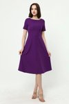 فستان ميدي بنفسجي بياقة دائرية من الكريب