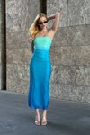 Neon Mavi Uzun Color Palette Straplez Elbise