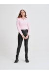 Pembe V Yaka Esnek Crop Yumoş Kazak